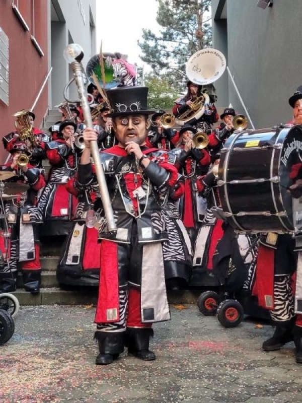 Majorengrind Steampunk Guggenkostüm 'STEAMPUNK MEETS ZEBRA' zu verkaufen